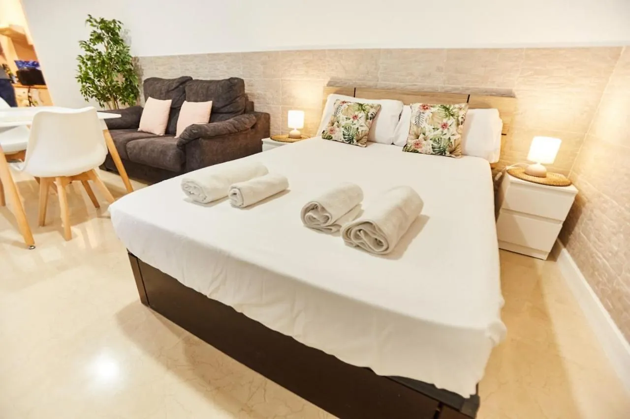 Charming House - Calm And Comfort In The Center Apartment Seville