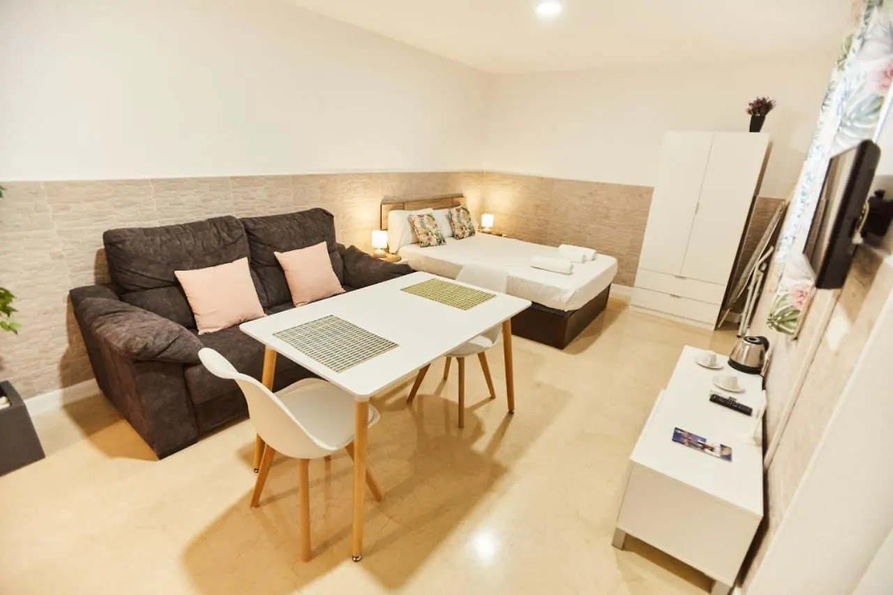 Charming House - Calm And Comfort In The Center Apartment Seville Spain