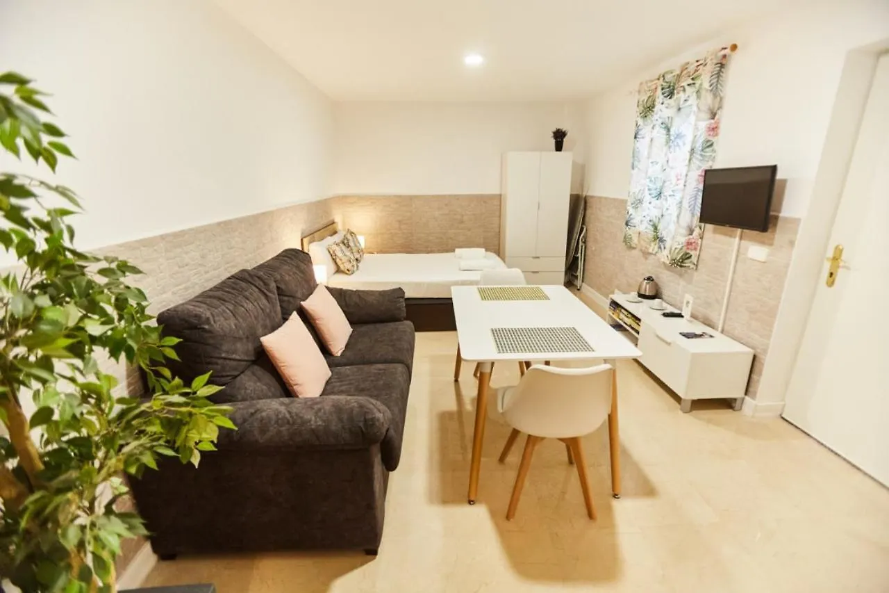 Charming House - Calm And Comfort In The Center location